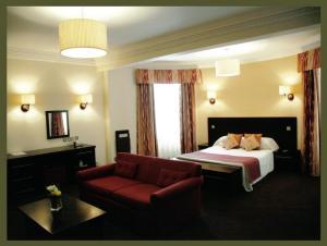 Golden Lion Hotel 3*