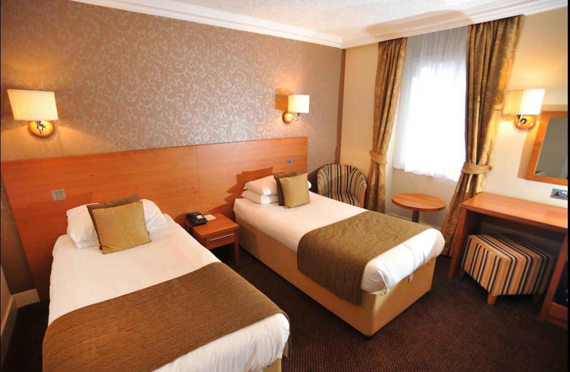 Hotel Golden Lion