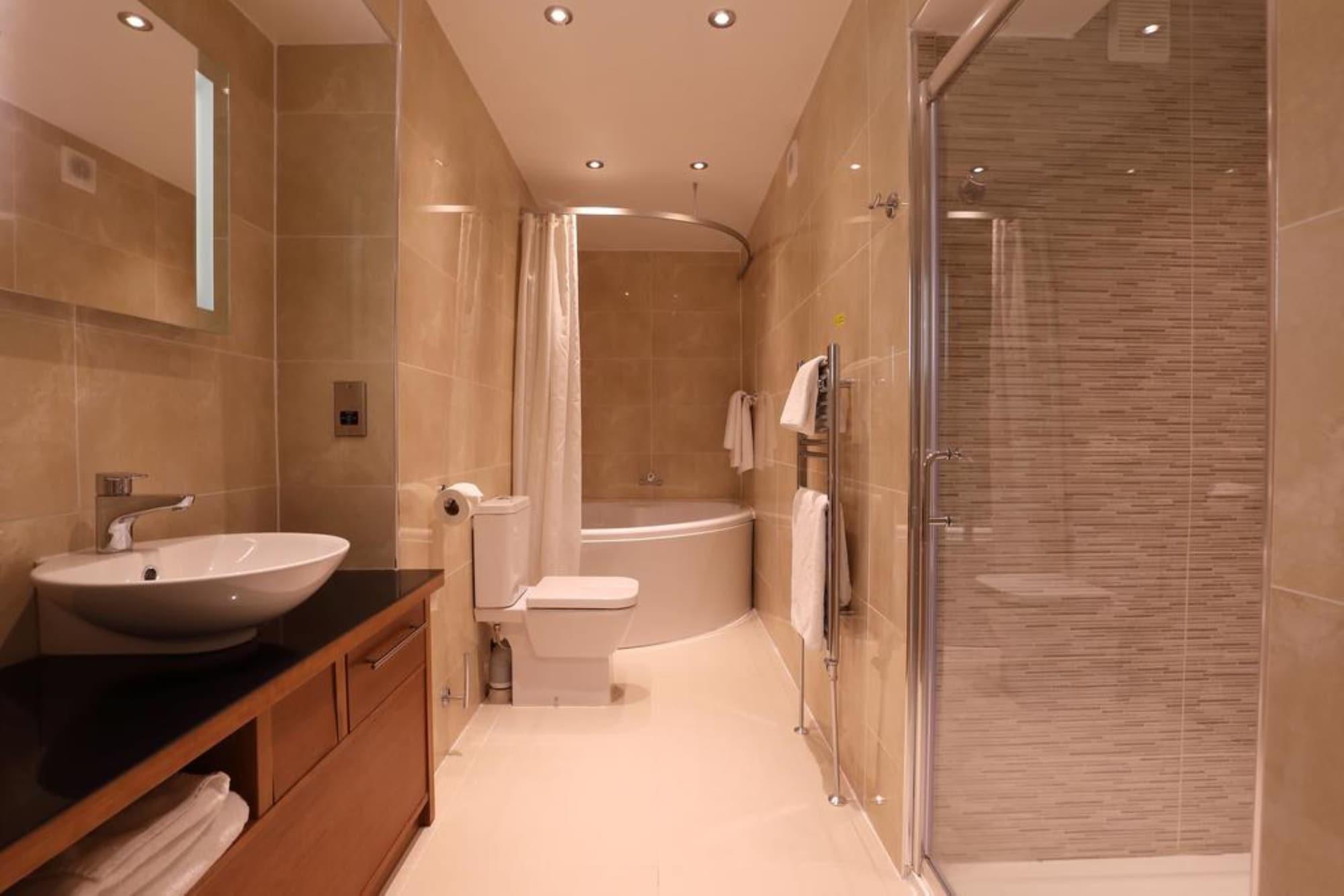 Hotel Golden Lion 3*